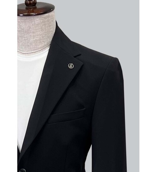 SUIT SARTORIA BLACK PERFORMANCE SUIT 2495